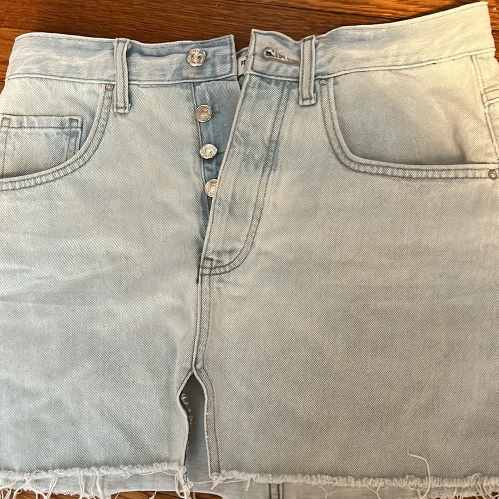 denim skirt - Picture 5 of 10